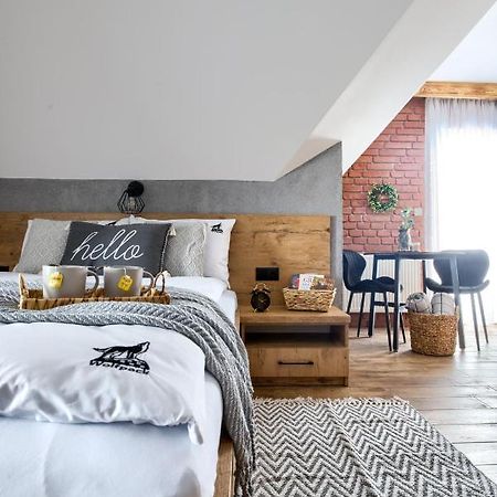 Wolfpack Guest House Бялка-Татшанська Екстер'єр фото