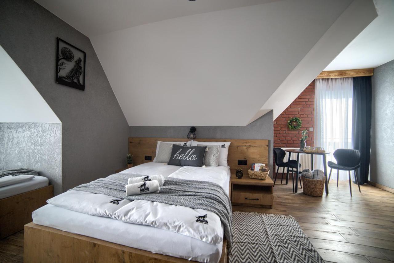 Wolfpack Guest House Бялка-Татшанська Екстер'єр фото